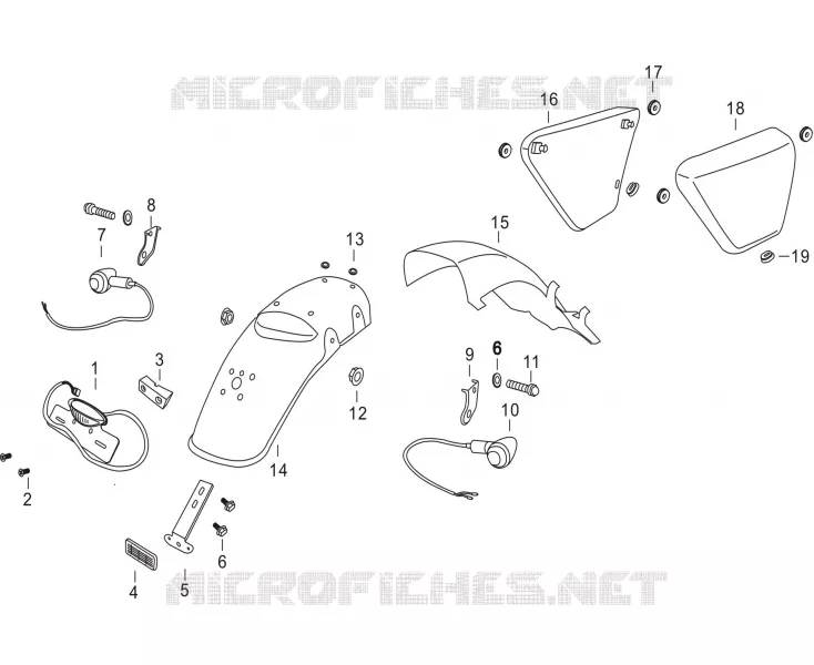 GARDE BOUE ARRIERE / CACHES LATERAUX / CLIGNOTANTS